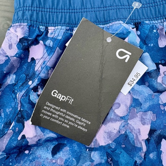 NWT - Gap Fit Running Shorts - Blue Watercolor Print - size medium - Picture 6 of 10